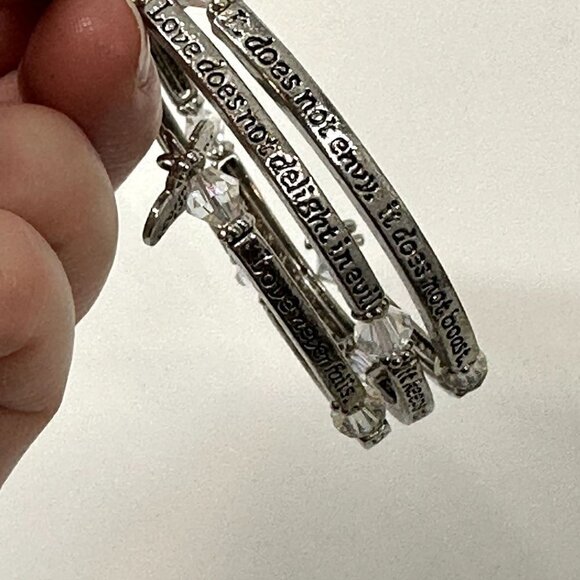 Silvertone Scripture Wrap Coil Bracelet I Cor 13:4-8 - Picture 5 of 6